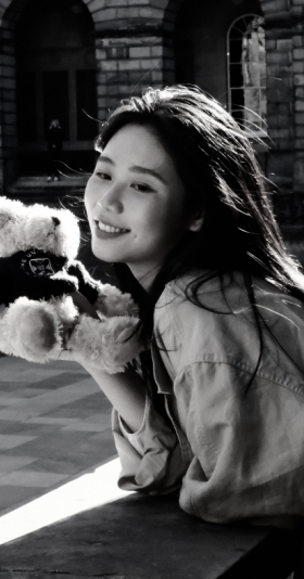 何慧珠-愛(ài)丁堡大學(xué)-平面設(shè)計(jì)